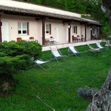 Logis Hotel Restaurant La Corniche Des Cevennes Saint-Jean-du-Gard Buitenkant foto