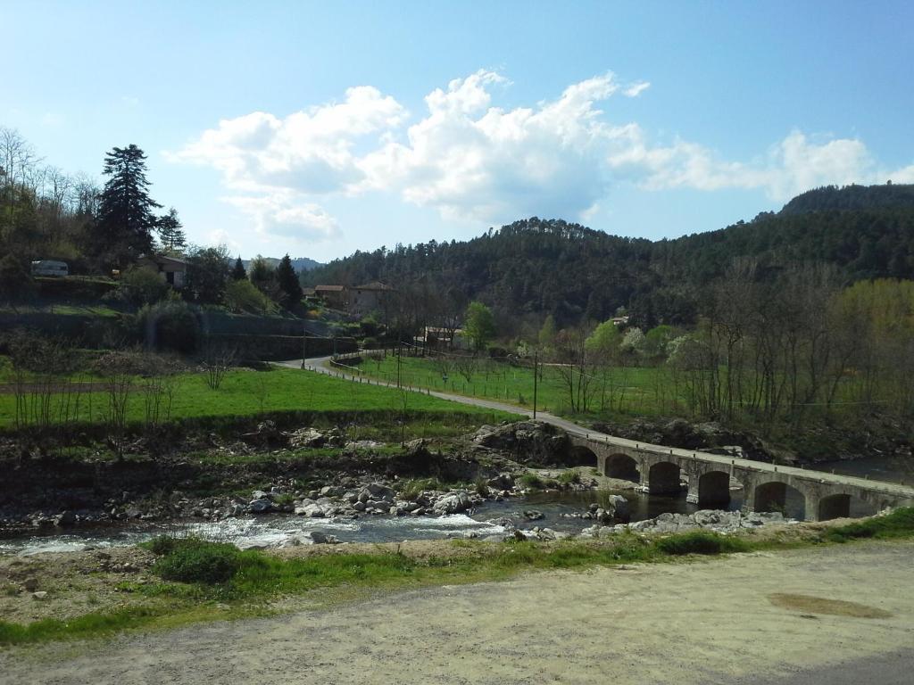 Logis Hotel Restaurant La Corniche Des Cevennes Saint-Jean-du-Gard Buitenkant foto