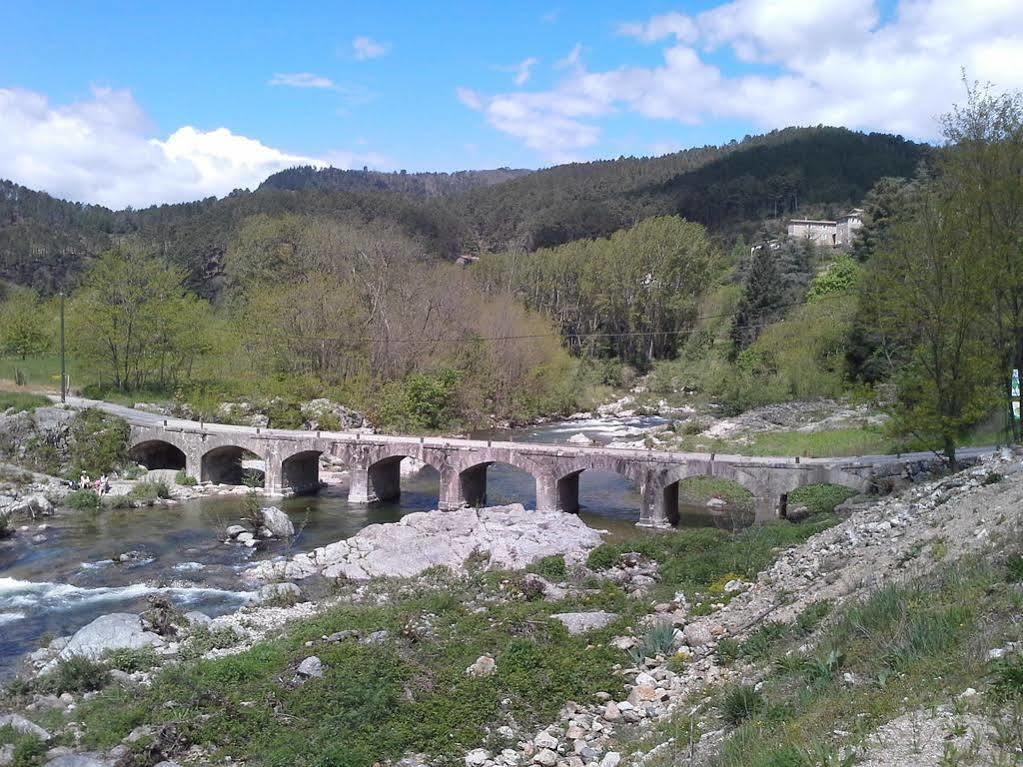 Logis Hotel Restaurant La Corniche Des Cevennes Saint-Jean-du-Gard Buitenkant foto